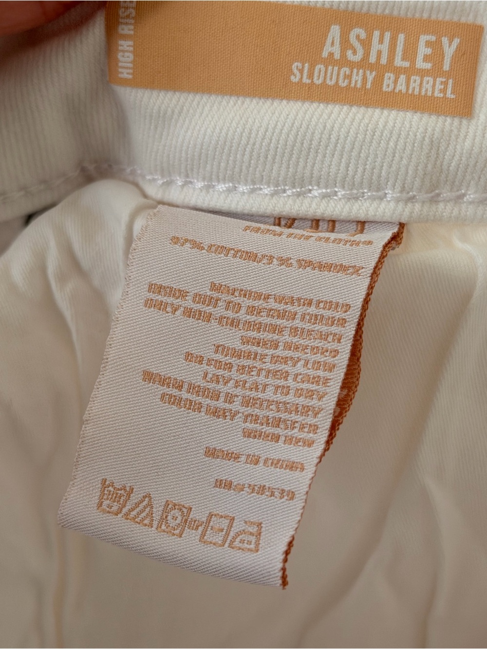 Kut From The Kloth White Barrel Leg Jeans Size 12 - Picture 7 of 7